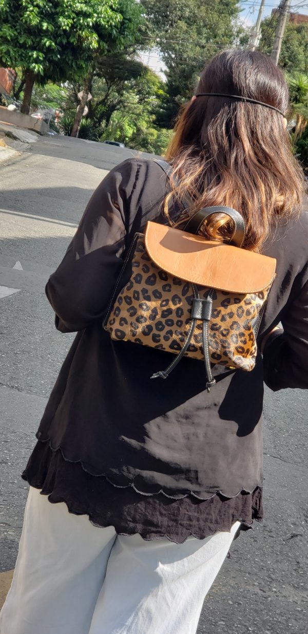 Mini back pack pepa leopardo miel