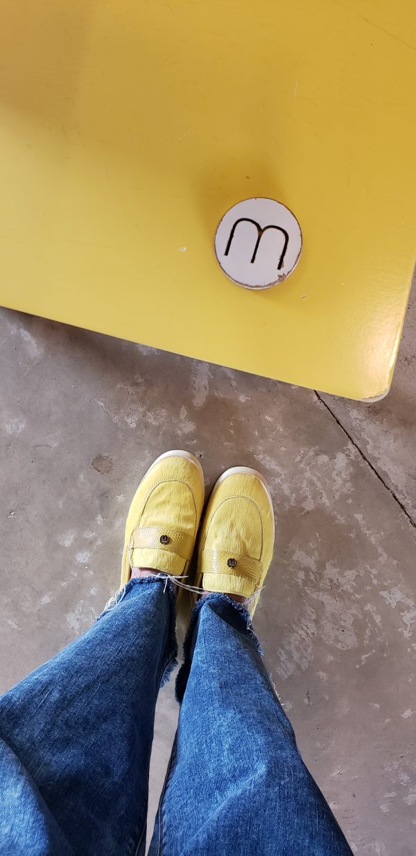 Mocasin Clown Pelo amarillo