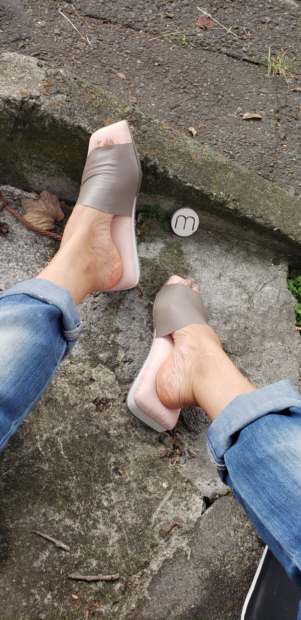 Sandalia Sivana Taupe alt 2.5