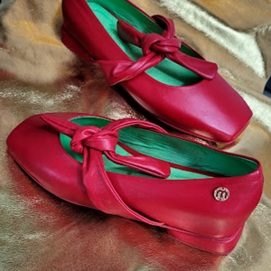 Canary Red